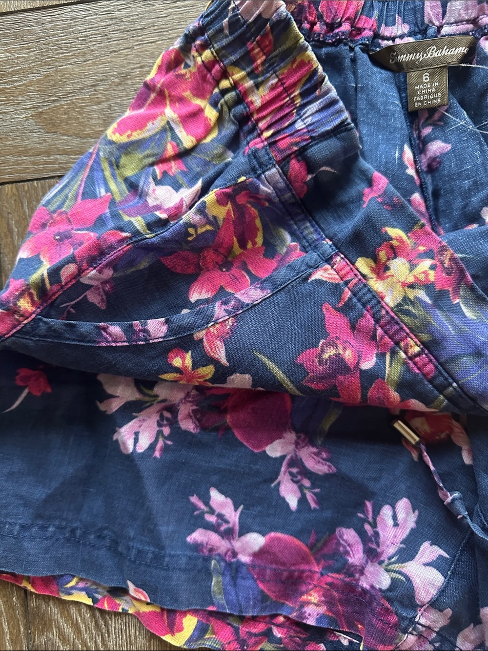 Tommy Bahama Floral Linen Drawstring Shorts Size 6 Tropical Resort Vacation - Picture 4 of 6